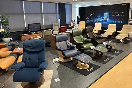 カリモク家具福岡ショールーム 店内画像
