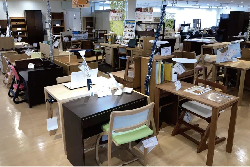 カリモク家具 鶴見アウトレット 学習デスク