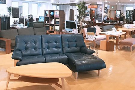 カリモク家具 岡山ショールーム