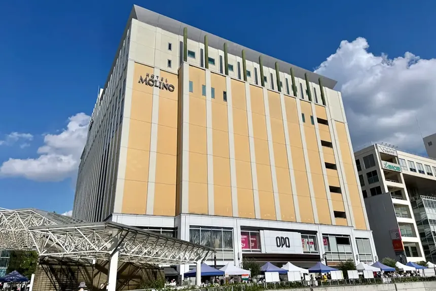 新百合ヶ丘オーパ外観